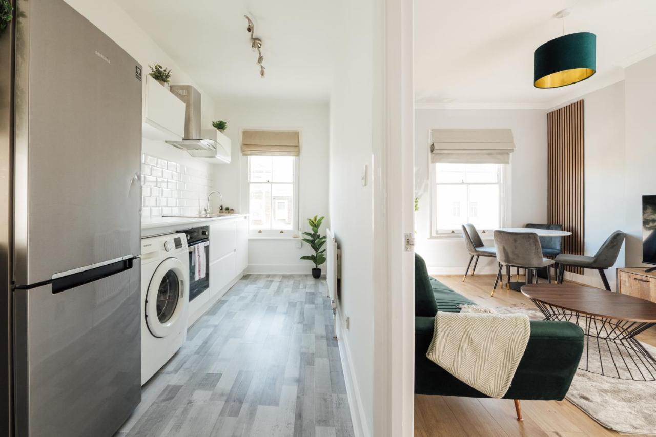 Apartmán Stunning & Stylish 2 Bed Flat In West Londýn Exteriér fotografie